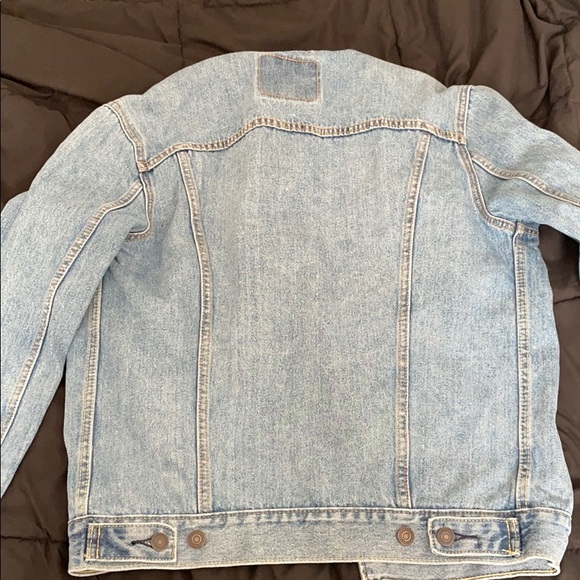 Levi’s Men’s Trucker Denim Jean Jacket - Medium - Picture 2 of 3